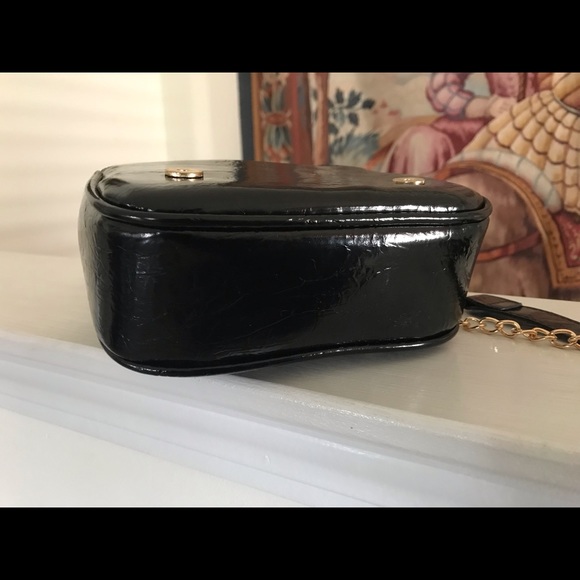 Adorable & Unique Black & Gold Motorcycle Jacket Bag! - Picture 12 of 16